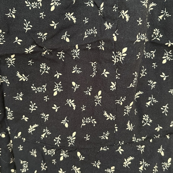 Old Navy Tie Strap Dress - Picture 2 of 2